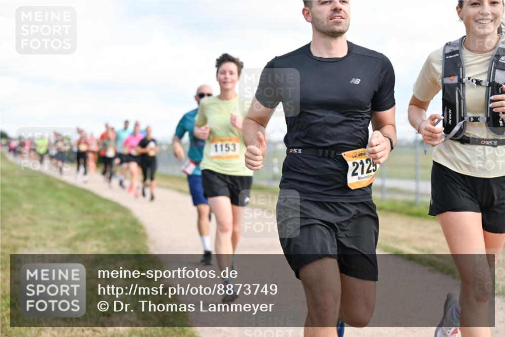 14.09.2025 - Airport Race Dr. Thomas Lammeyer http://msf.ph/oto/8873749 14.09.2025 12:18:29 Laufen 1153, 2125, 5253 meine-sportfotos.de