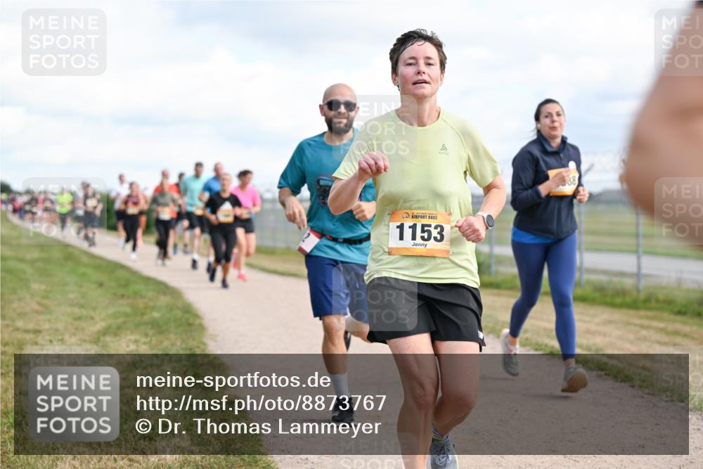 14.09.2025 - Airport Race Dr. Thomas Lammeyer http://msf.ph/oto/8873767 14.09.2025 12:18:30 Laufen 1153 meine-sportfotos.de