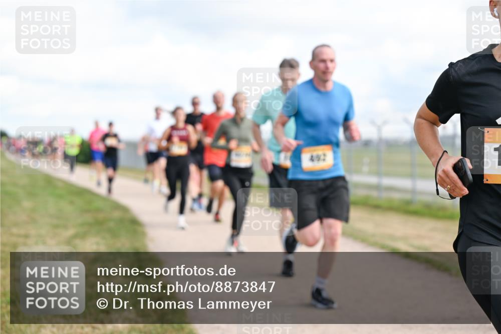 14.09.2025 - Airport Race Dr. Thomas Lammeyer http://msf.ph/oto/8873847 14.09.2025 12:18:34 Laufen 269 meine-sportfotos.de