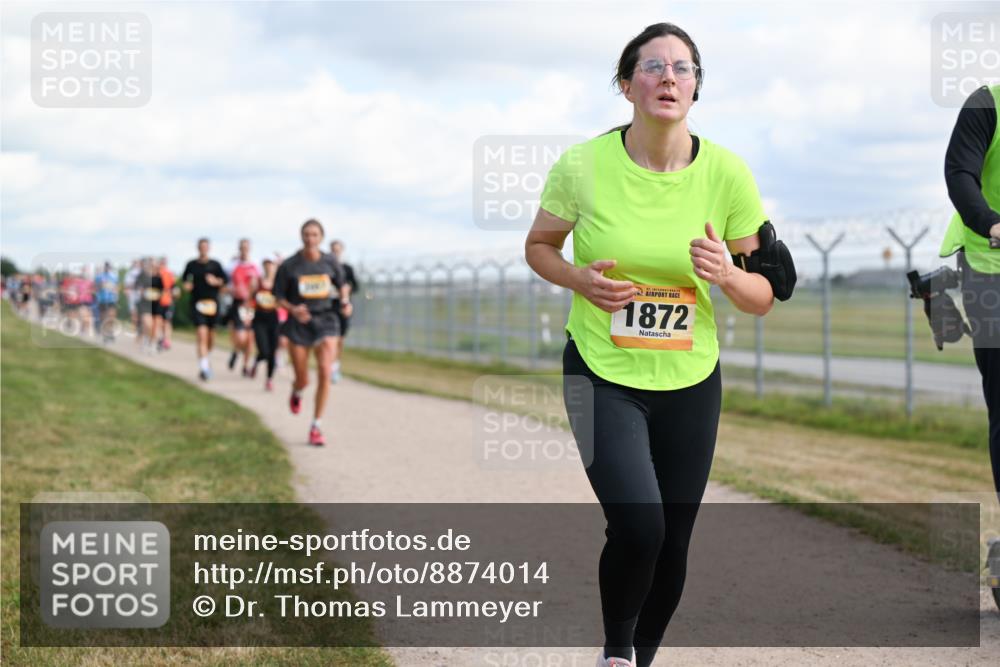 14.09.2025 - Airport Race Dr. Thomas Lammeyer http://msf.ph/oto/8874014 14.09.2025 12:18:44 Laufen 1872 meine-sportfotos.de