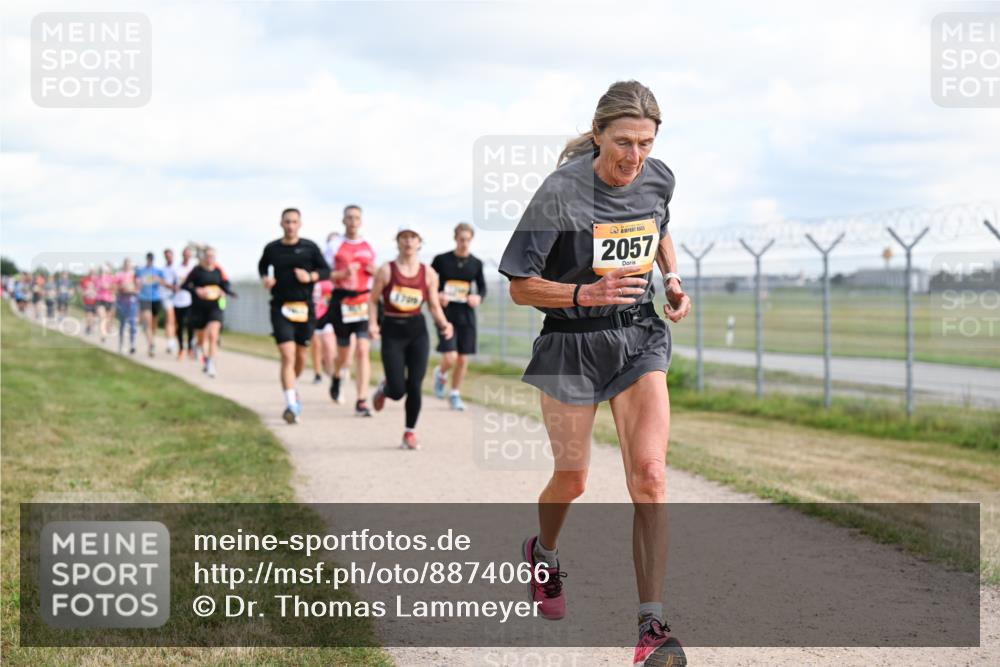 14.09.2025 - Airport Race Dr. Thomas Lammeyer http://msf.ph/oto/8874066 14.09.2025 12:18:47 Laufen 1709, 2057 meine-sportfotos.de