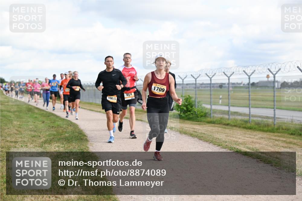 14.09.2025 - Airport Race Dr. Thomas Lammeyer http://msf.ph/oto/8874089 14.09.2025 12:18:48 Laufen 1058, 994, 1709 meine-sportfotos.de