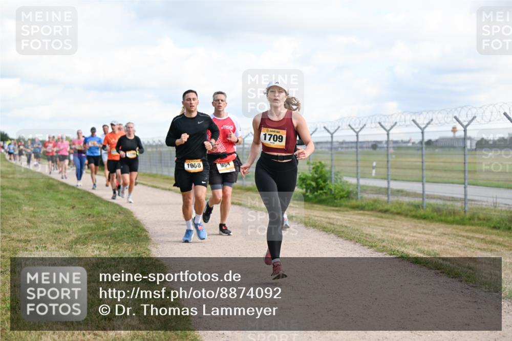14.09.2025 - Airport Race Dr. Thomas Lammeyer http://msf.ph/oto/8874092 14.09.2025 12:18:49 Laufen 1058, 994, 1709 meine-sportfotos.de
