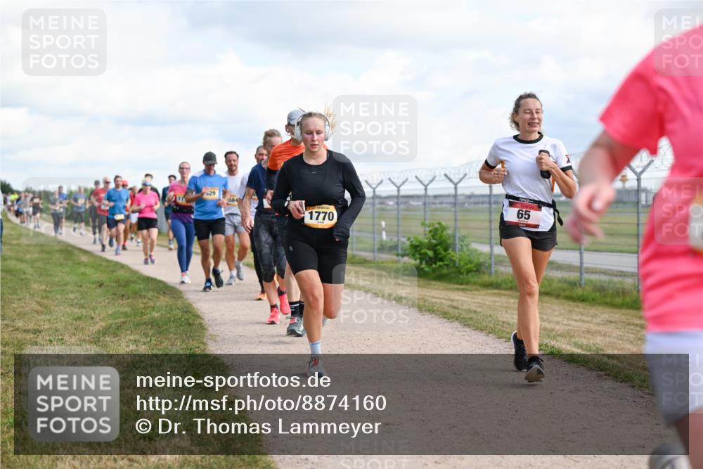 14.09.2025 - Airport Race Dr. Thomas Lammeyer http://msf.ph/oto/8874160 14.09.2025 12:18:53 Laufen 529, 684, 65, 1770 meine-sportfotos.de