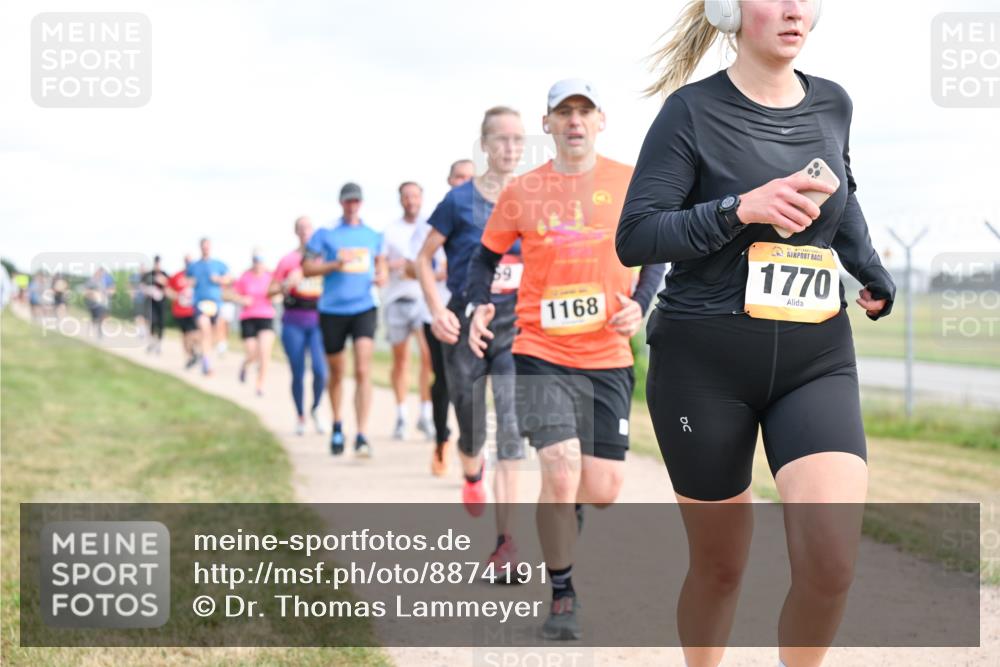 14.09.2025 - Airport Race Dr. Thomas Lammeyer http://msf.ph/oto/8874191 14.09.2025 12:18:54 Laufen 1168, 1770 meine-sportfotos.de