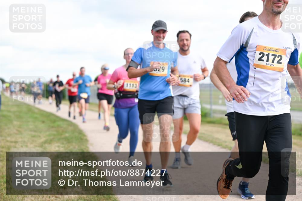 14.09.2025 - Airport Race Dr. Thomas Lammeyer http://msf.ph/oto/8874227 14.09.2025 12:18:57 Laufen 029, 584, 2172, 2013 meine-sportfotos.de