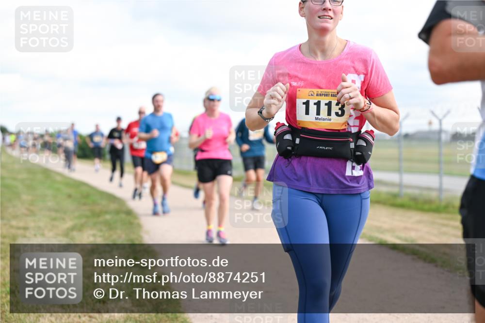 14.09.2025 - Airport Race Dr. Thomas Lammeyer http://msf.ph/oto/8874251 14.09.2025 12:18:58 Laufen 42, 1113 meine-sportfotos.de