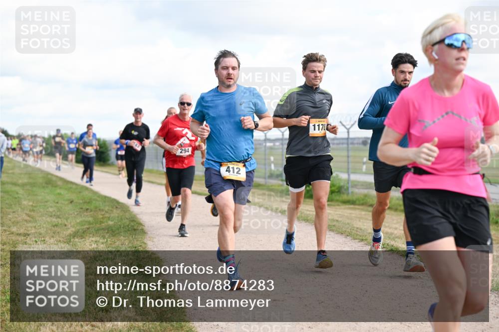 14.09.2025 - Airport Race Dr. Thomas Lammeyer http://msf.ph/oto/8874283 14.09.2025 12:19:00 Laufen 294, 412, 1170 meine-sportfotos.de