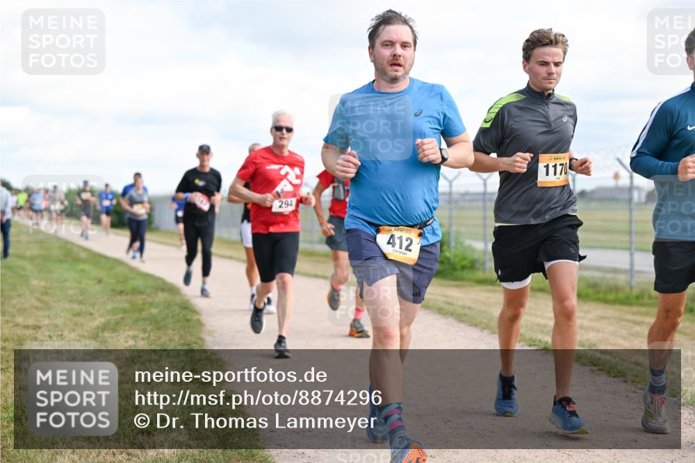 14.09.2025 - Airport Race Dr. Thomas Lammeyer http://msf.ph/oto/8874296 14.09.2025 12:19:01 Laufen 294, 412, 1170 meine-sportfotos.de