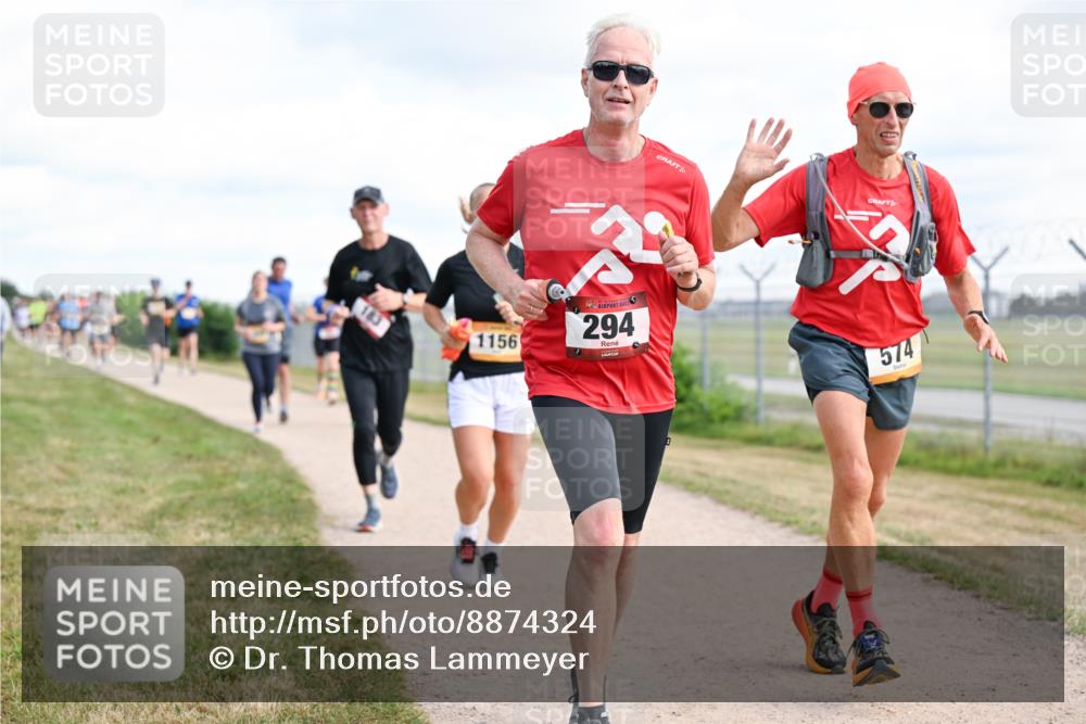 14.09.2025 - Airport Race Dr. Thomas Lammeyer http://msf.ph/oto/8874324 14.09.2025 12:19:03 Laufen 1156, 294, 574 meine-sportfotos.de