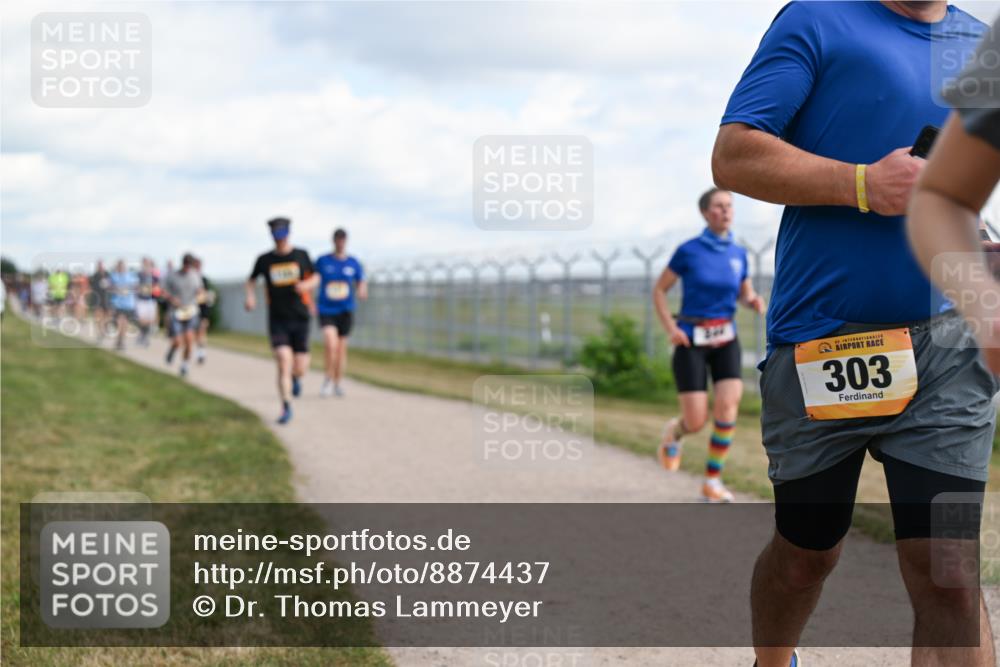 14.09.2025 - Airport Race Dr. Thomas Lammeyer http://msf.ph/oto/8874437 14.09.2025 12:19:09 Laufen 303 meine-sportfotos.de