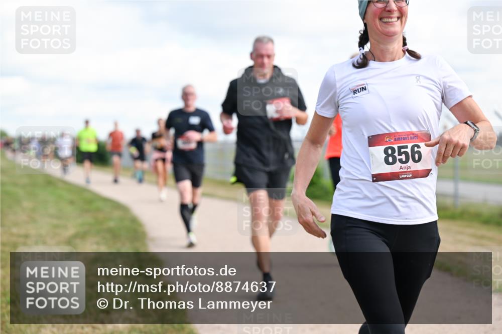 14.09.2025 - Airport Race Dr. Thomas Lammeyer http://msf.ph/oto/8874637 14.09.2025 12:19:22 Laufen 856 meine-sportfotos.de
