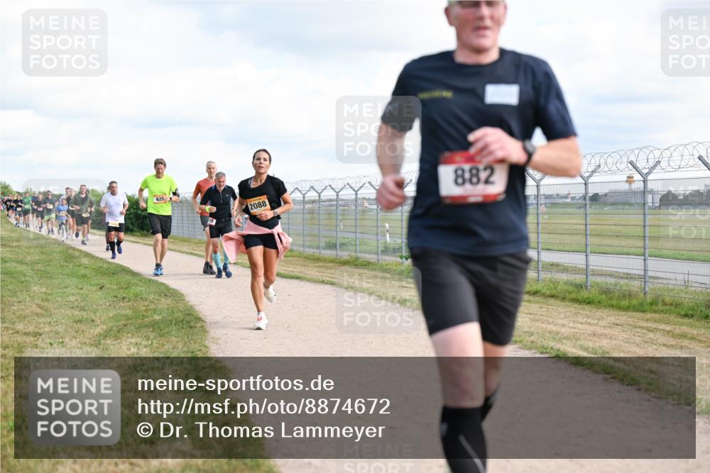 14.09.2025 - Airport Race Dr. Thomas Lammeyer http://msf.ph/oto/8874672 14.09.2025 12:19:24 Laufen 2088, 882 meine-sportfotos.de