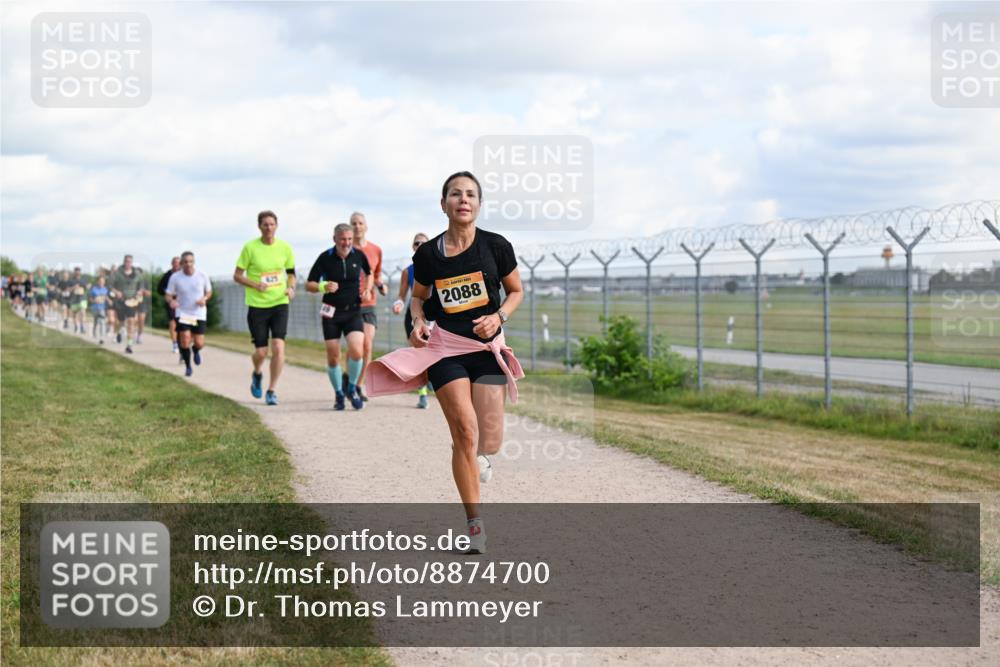 14.09.2025 - Airport Race Dr. Thomas Lammeyer http://msf.ph/oto/8874700 14.09.2025 12:19:25 Laufen 2088 meine-sportfotos.de