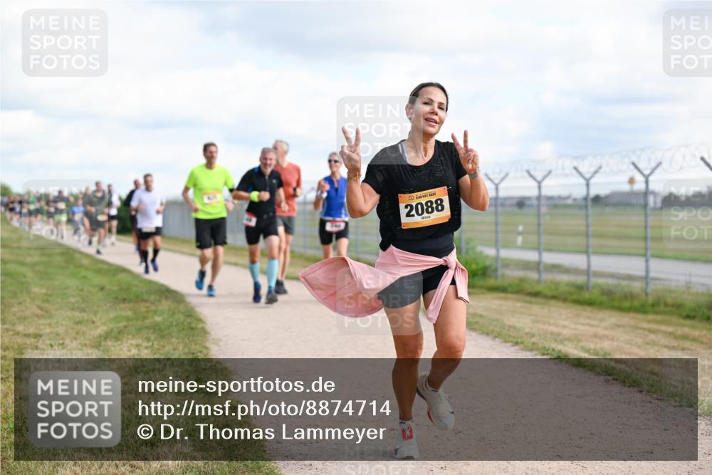 14.09.2025 - Airport Race Dr. Thomas Lammeyer http://msf.ph/oto/8874714 14.09.2025 12:19:26 Laufen 2088 meine-sportfotos.de