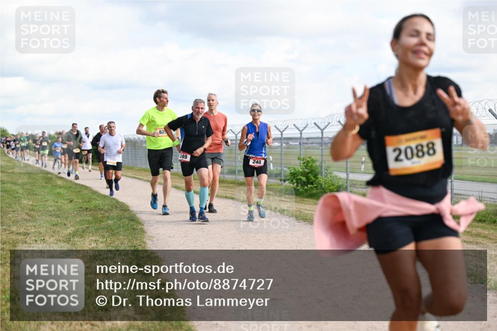14.09.2025 - Airport Race Dr. Thomas Lammeyer http://msf.ph/oto/8874727 14.09.2025 12:19:27 Laufen 625, 249, 248, 2088 meine-sportfotos.de