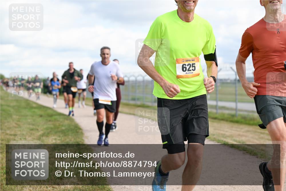14.09.2025 - Airport Race Dr. Thomas Lammeyer http://msf.ph/oto/8874794 14.09.2025 12:19:31 Laufen 625 meine-sportfotos.de