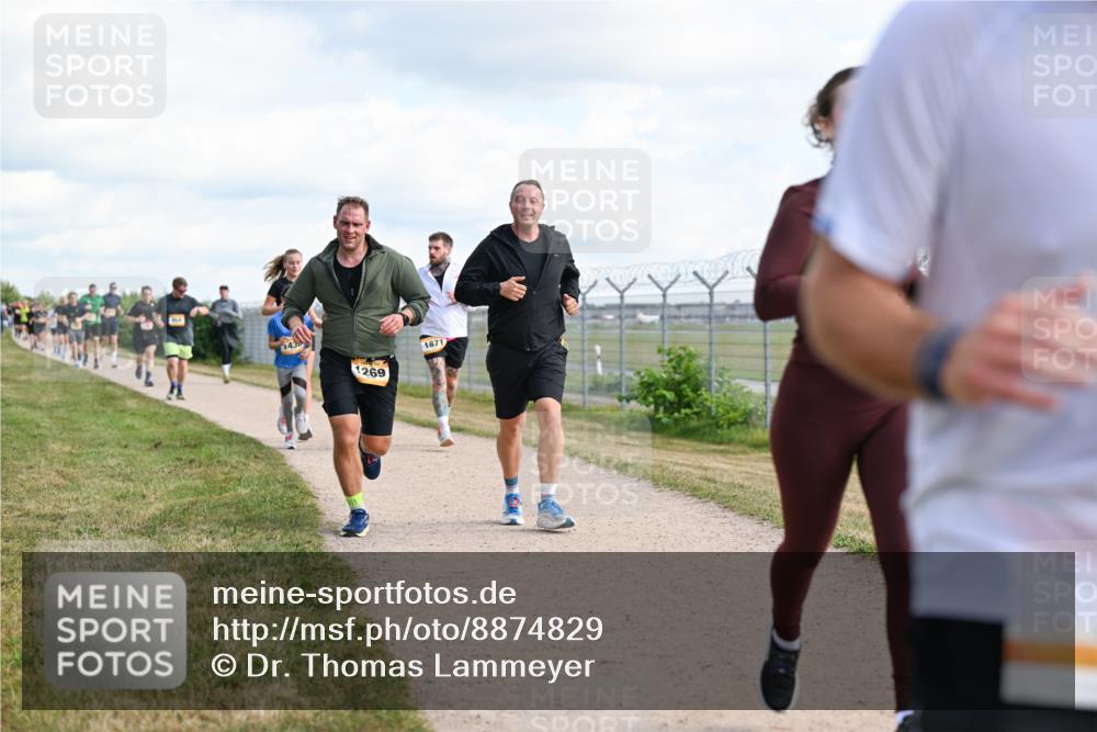 14.09.2025 - Airport Race Dr. Thomas Lammeyer http://msf.ph/oto/8874829 14.09.2025 12:19:33 Laufen 1269, 1871 meine-sportfotos.de