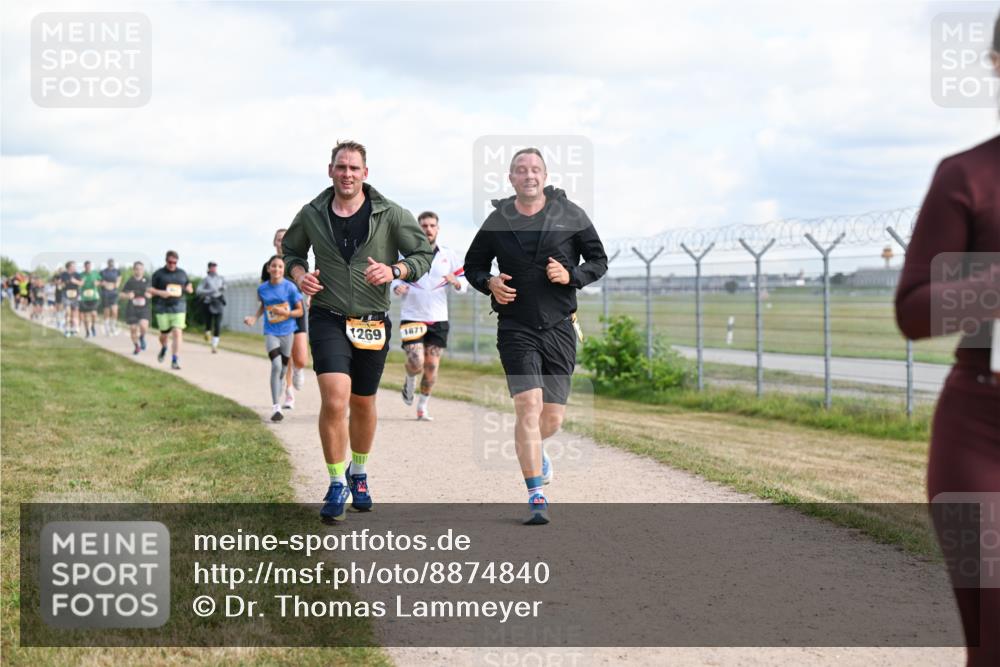 14.09.2025 - Airport Race Dr. Thomas Lammeyer http://msf.ph/oto/8874840 14.09.2025 12:19:34 Laufen 1269, 1871 meine-sportfotos.de