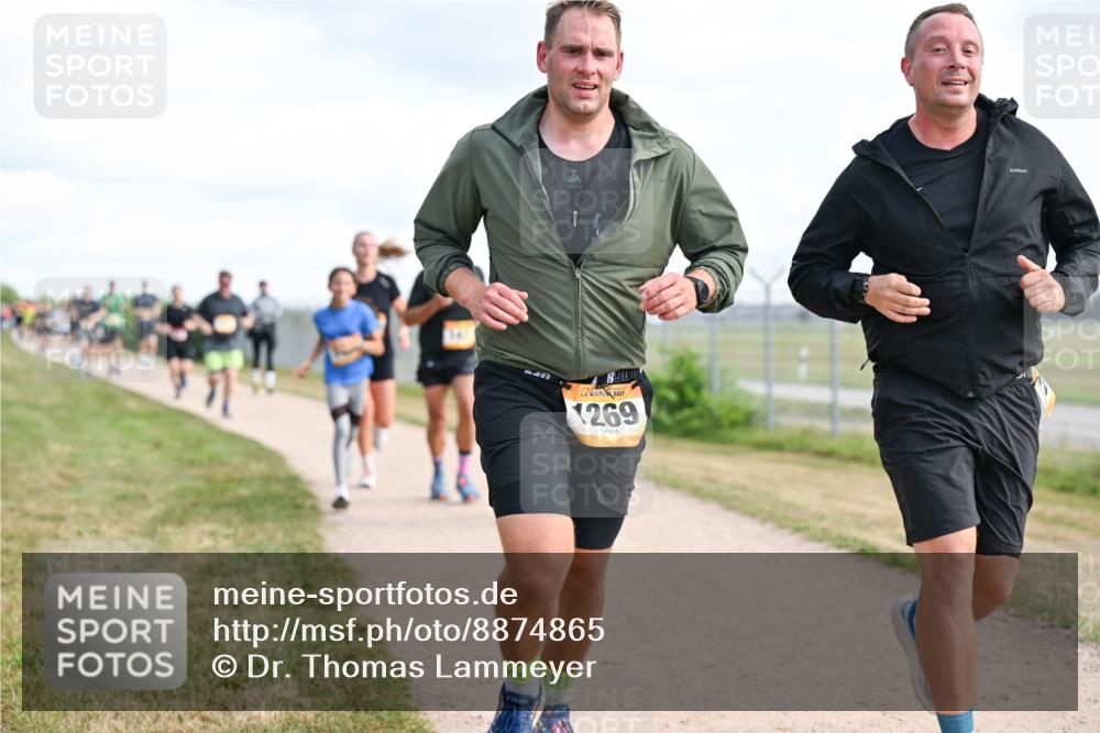 14.09.2025 - Airport Race Dr. Thomas Lammeyer http://msf.ph/oto/8874865 14.09.2025 12:19:35 Laufen 269 meine-sportfotos.de