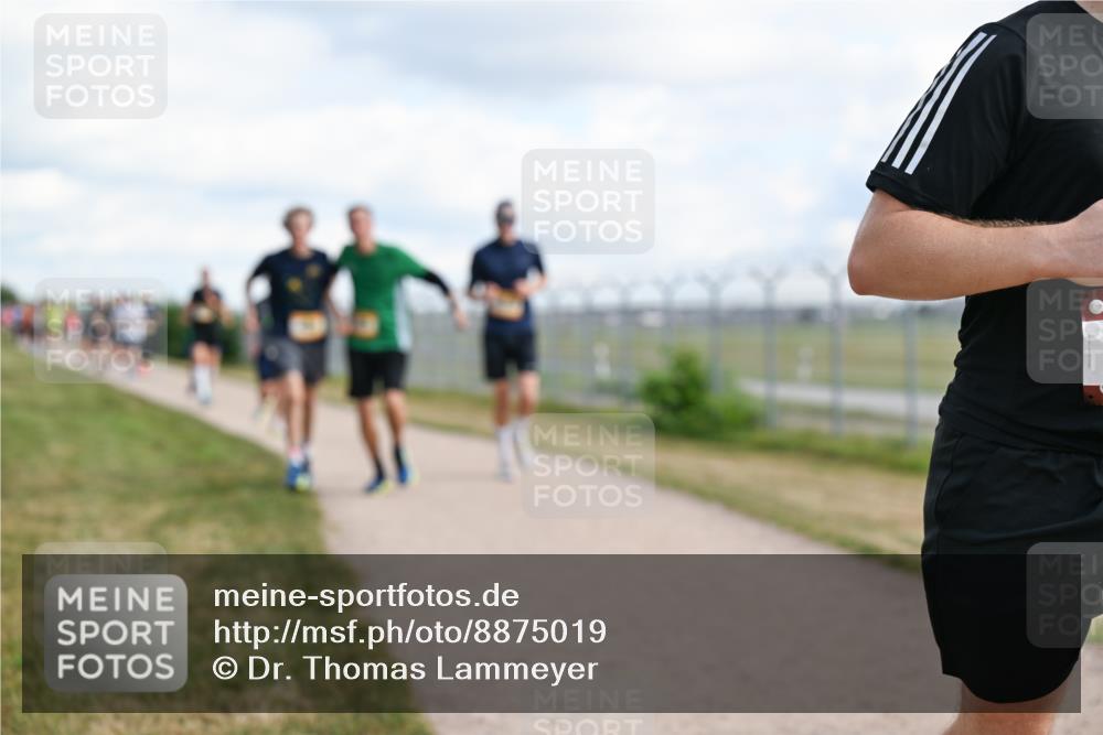 14.09.2025 - Airport Race Dr. Thomas Lammeyer http://msf.ph/oto/8875019 14.09.2025 12:19:45 Laufen  meine-sportfotos.de