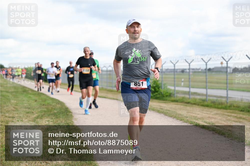 14.09.2025 - Airport Race Dr. Thomas Lammeyer http://msf.ph/oto/8875089 14.09.2025 12:19:50 Laufen 1152, 361, 851 meine-sportfotos.de