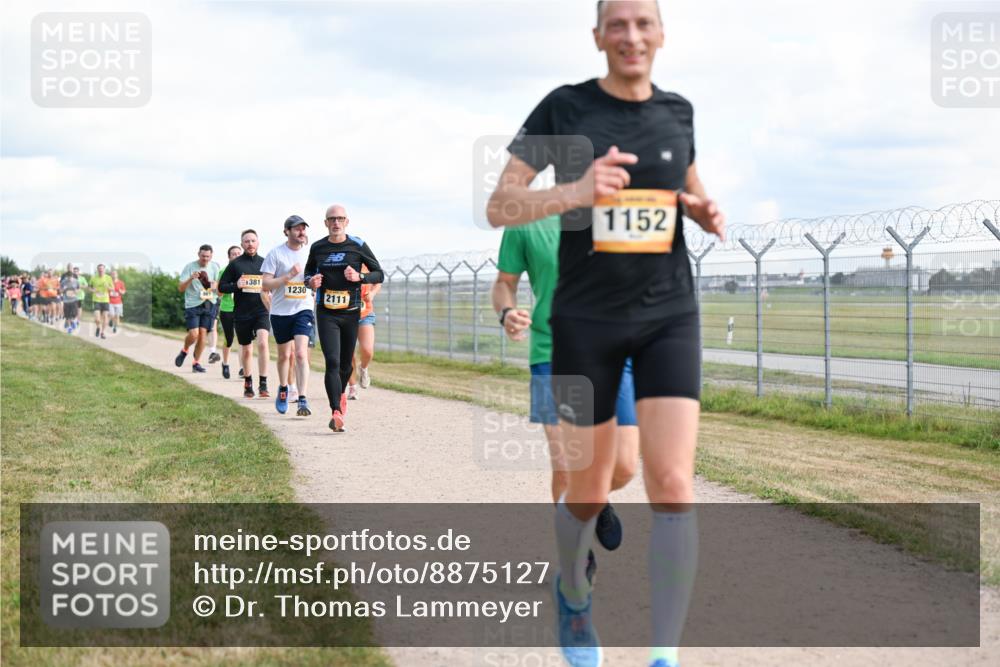 14.09.2025 - Airport Race Dr. Thomas Lammeyer http://msf.ph/oto/8875127 14.09.2025 12:19:53 Laufen 381, 1230, 2111, 1152 meine-sportfotos.de