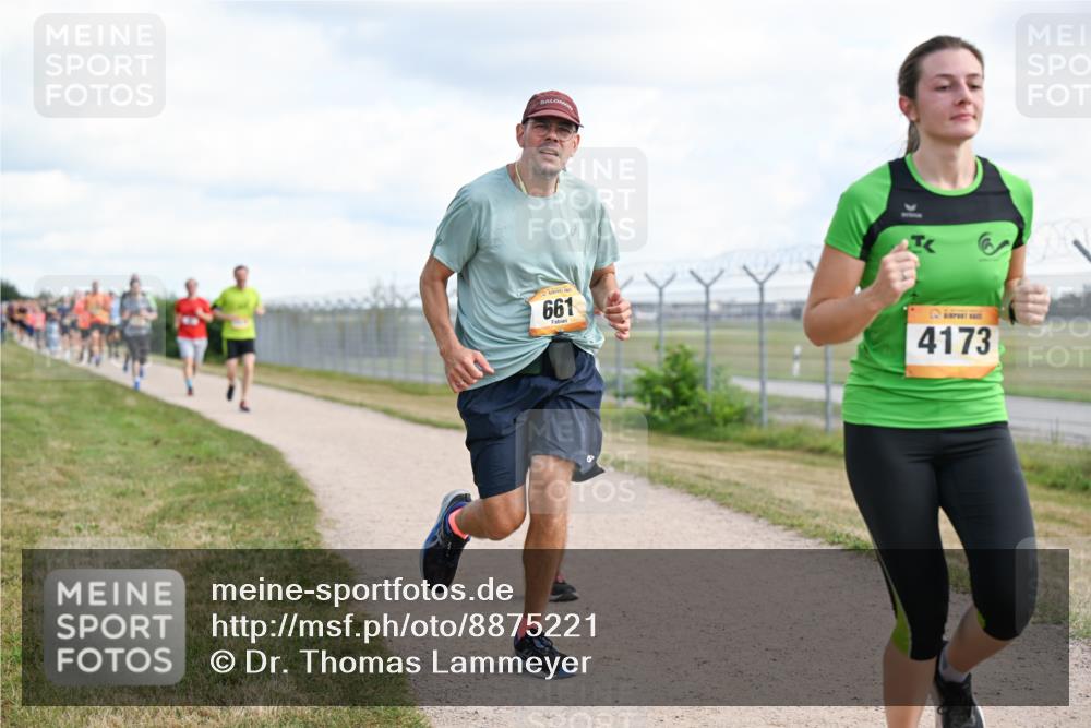 14.09.2025 - Airport Race Dr. Thomas Lammeyer http://msf.ph/oto/8875221 14.09.2025 12:20:00 Laufen 661, 4173 meine-sportfotos.de