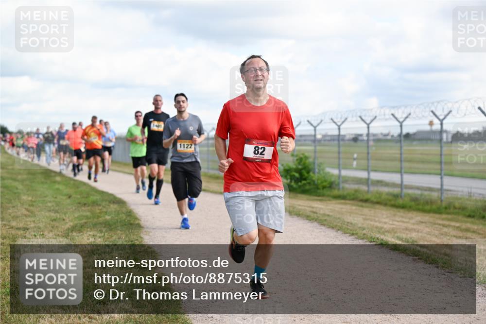 14.09.2025 - Airport Race Dr. Thomas Lammeyer http://msf.ph/oto/8875315 14.09.2025 12:20:08 Laufen 1122, 82 meine-sportfotos.de