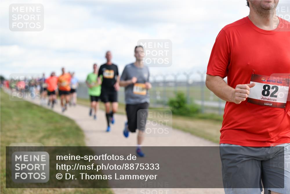 14.09.2025 - Airport Race Dr. Thomas Lammeyer http://msf.ph/oto/8875333 14.09.2025 12:20:09 Laufen 42, 82 meine-sportfotos.de