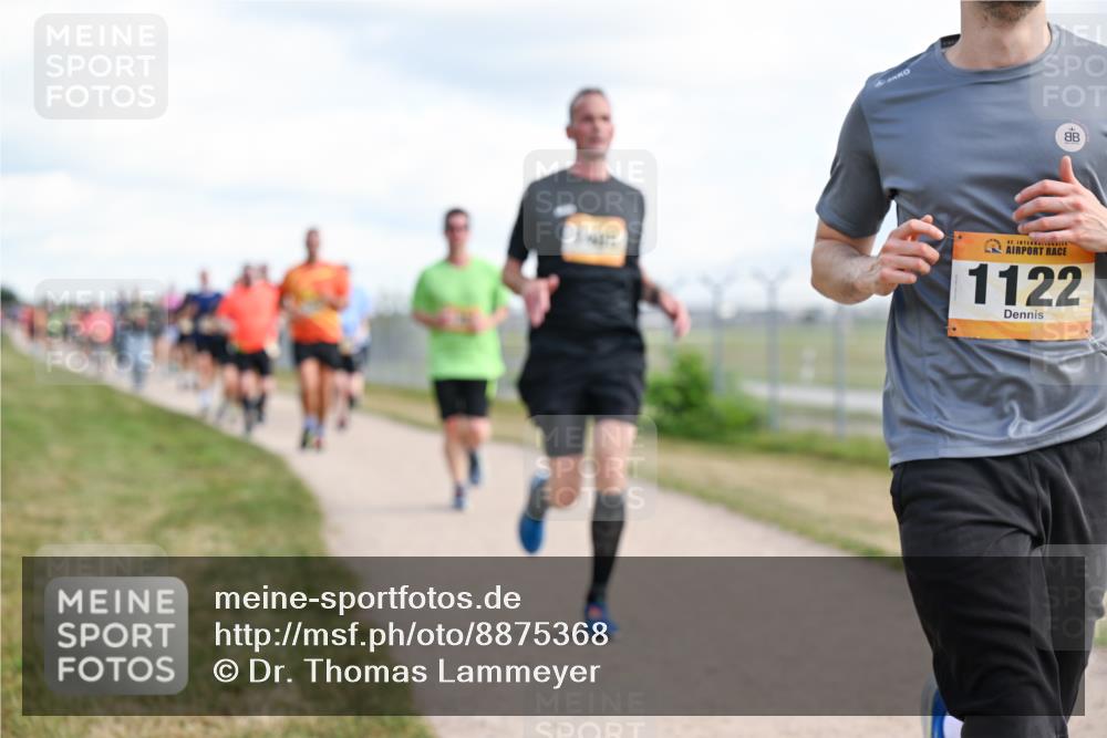 14.09.2025 - Airport Race Dr. Thomas Lammeyer http://msf.ph/oto/8875368 14.09.2025 12:20:11 Laufen 8, 42, 8, 1122 meine-sportfotos.de