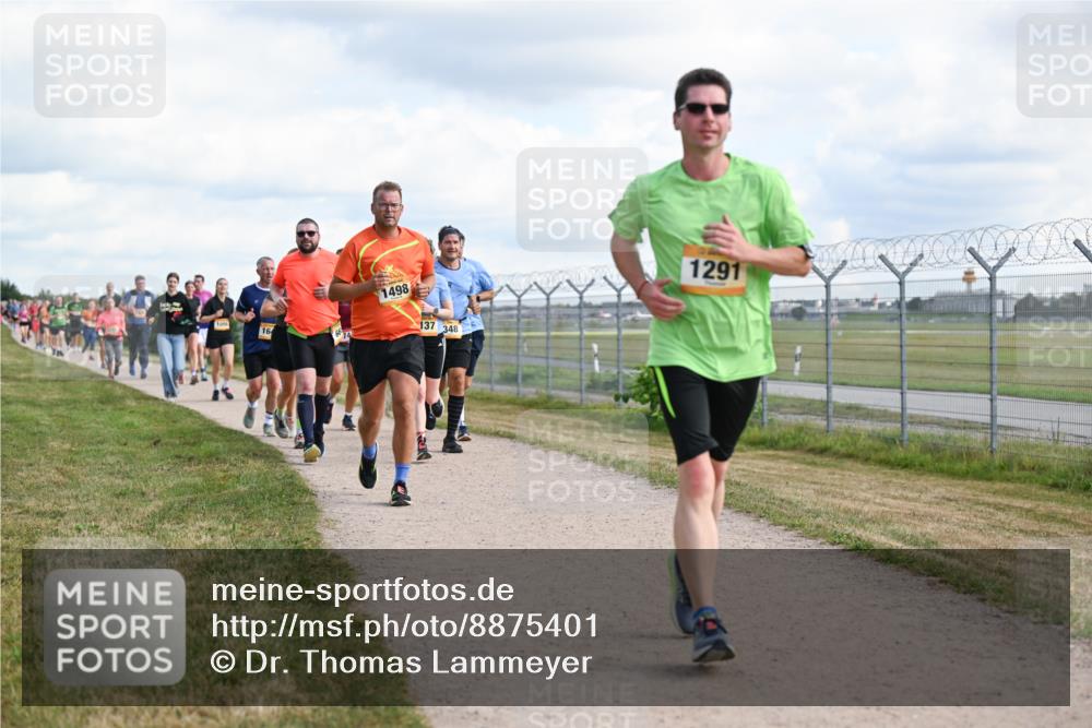 14.09.2025 - Airport Race Dr. Thomas Lammeyer http://msf.ph/oto/8875401 14.09.2025 12:20:13 Laufen 16, 1498, 137, 348, 1291 meine-sportfotos.de