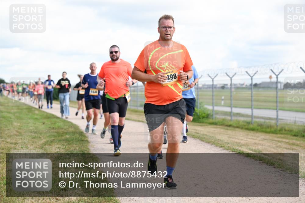 14.09.2025 - Airport Race Dr. Thomas Lammeyer http://msf.ph/oto/8875432 14.09.2025 12:20:15 Laufen 1641, 61, 198 meine-sportfotos.de