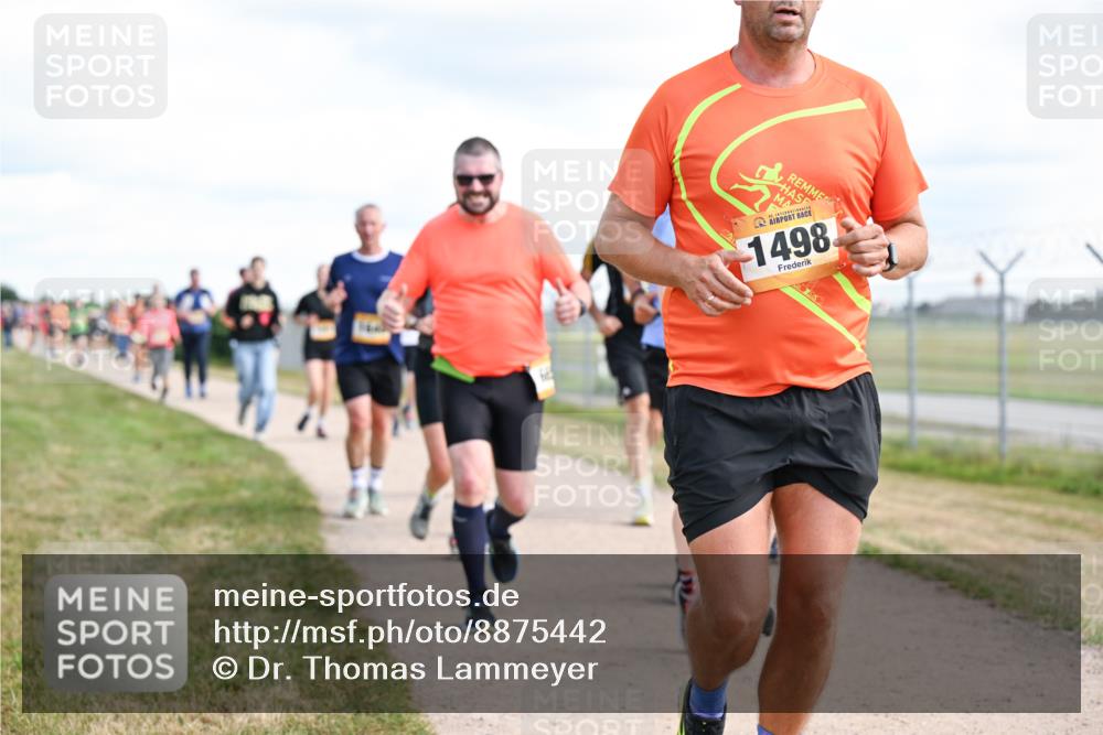 14.09.2025 - Airport Race Dr. Thomas Lammeyer http://msf.ph/oto/8875442 14.09.2025 12:20:16 Laufen 1498 meine-sportfotos.de