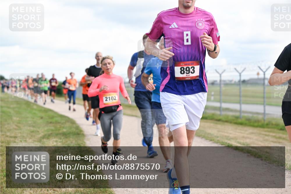 14.09.2025 - Airport Race Dr. Thomas Lammeyer http://msf.ph/oto/8875570 14.09.2025 12:20:24 Laufen 2102, 893 meine-sportfotos.de