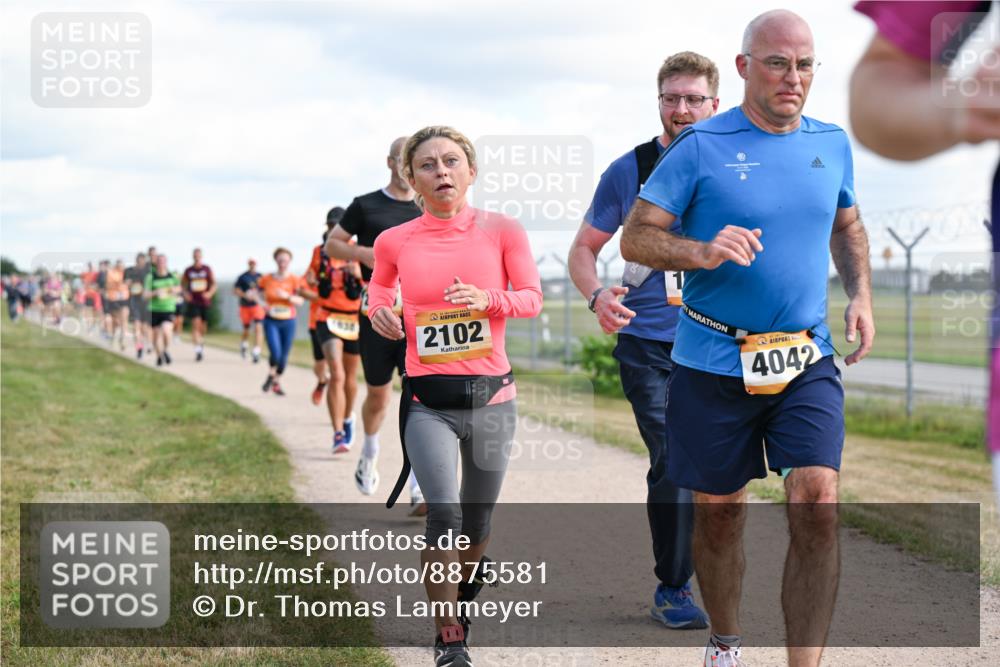 14.09.2025 - Airport Race Dr. Thomas Lammeyer http://msf.ph/oto/8875581 14.09.2025 12:20:25 Laufen 1638, 2102, 22, 4042 meine-sportfotos.de