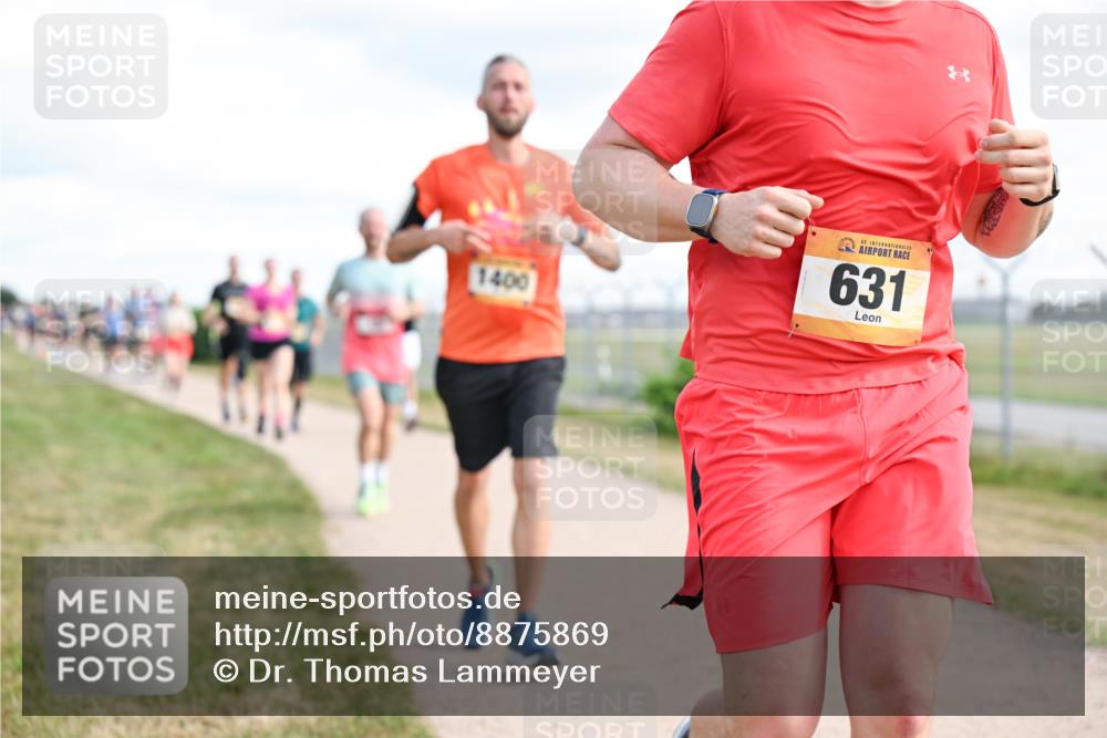 14.09.2025 - Airport Race Dr. Thomas Lammeyer http://msf.ph/oto/8875869 14.09.2025 12:20:41 Laufen 1400, 42, 631 meine-sportfotos.de