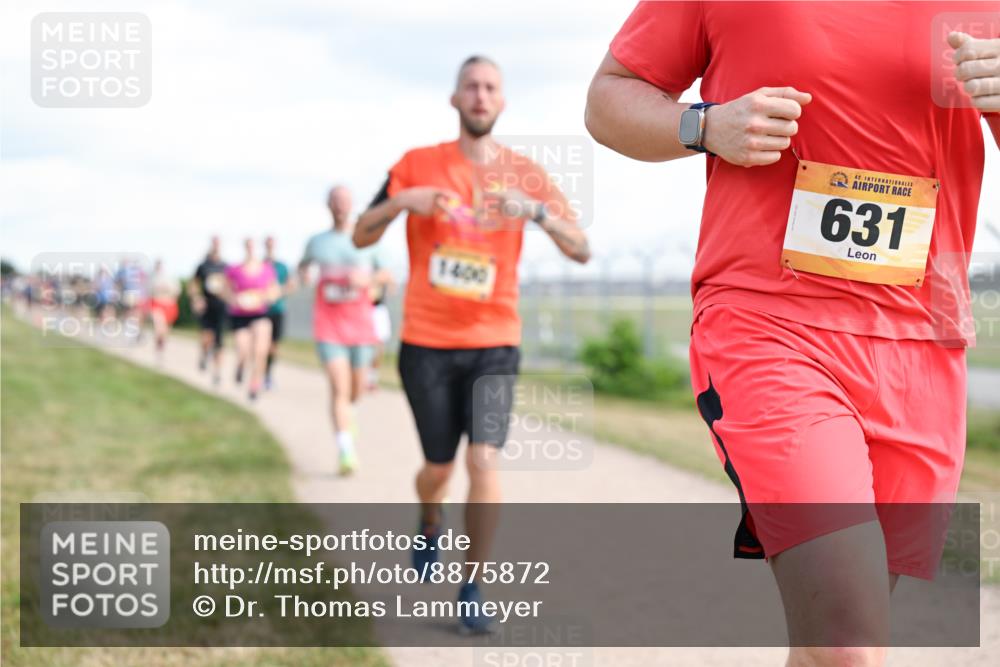 14.09.2025 - Airport Race Dr. Thomas Lammeyer http://msf.ph/oto/8875872 14.09.2025 12:20:41 Laufen 1400, 42, 631 meine-sportfotos.de