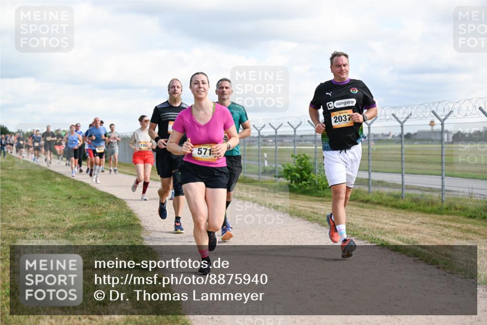 14.09.2025 - Airport Race Dr. Thomas Lammeyer http://msf.ph/oto/8875940 14.09.2025 12:20:45 Laufen 195, 571, 2037 meine-sportfotos.de