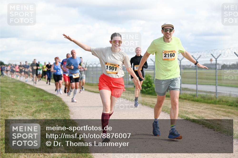 14.09.2025 - Airport Race Dr. Thomas Lammeyer http://msf.ph/oto/8876007 14.09.2025 12:20:49 Laufen 1901, 2160 meine-sportfotos.de