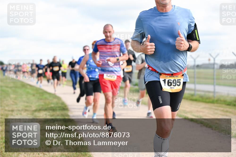 14.09.2025 - Airport Race Dr. Thomas Lammeyer http://msf.ph/oto/8876073 14.09.2025 12:20:53 Laufen 4209, 1695 meine-sportfotos.de