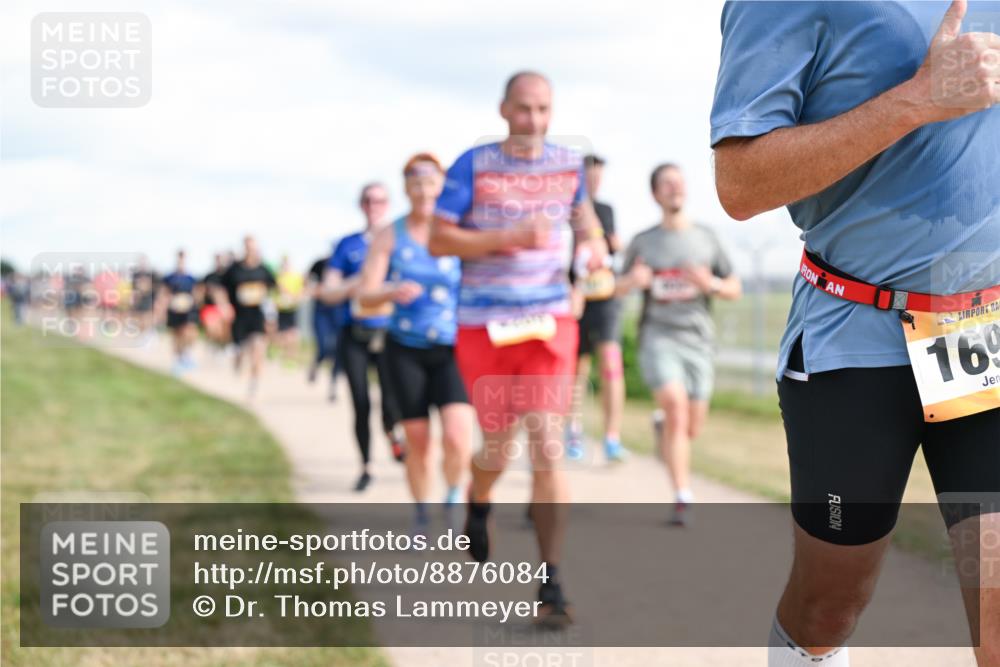 14.09.2025 - Airport Race Dr. Thomas Lammeyer http://msf.ph/oto/8876084 14.09.2025 12:20:53 Laufen 169 meine-sportfotos.de
