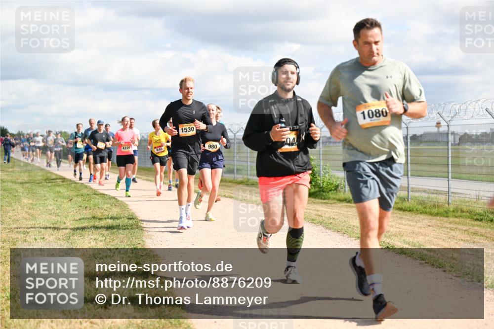 14.09.2025 - Airport Race Dr. Thomas Lammeyer http://msf.ph/oto/8876209 14.09.2025 12:21:01 Laufen 4226, 840, 1530, 980, 1080 meine-sportfotos.de