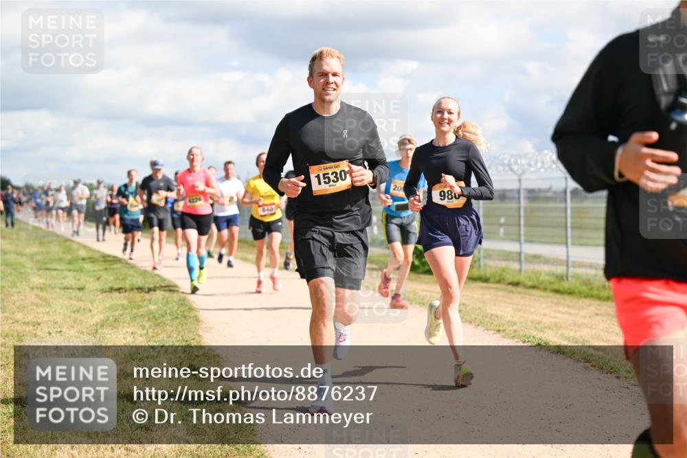 14.09.2025 - Airport Race Dr. Thomas Lammeyer http://msf.ph/oto/8876237 14.09.2025 12:21:03 Laufen 840, 50, 1530, 20, 980 meine-sportfotos.de