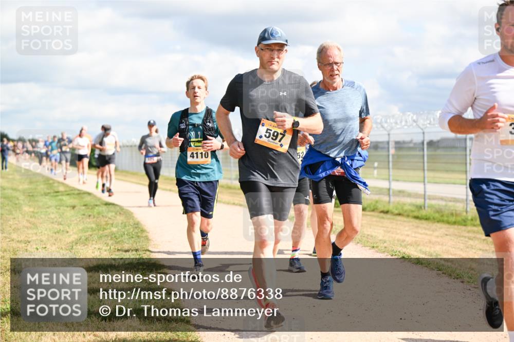 14.09.2025 - Airport Race Dr. Thomas Lammeyer http://msf.ph/oto/8876338 14.09.2025 12:21:09 Laufen 4110, 597, 52 meine-sportfotos.de