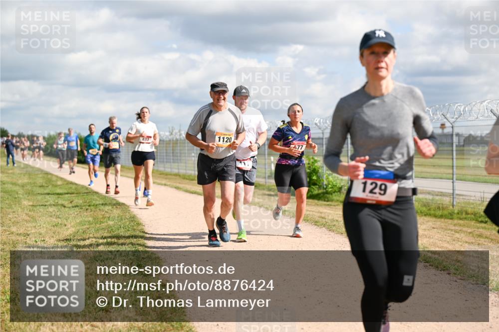 14.09.2025 - Airport Race Dr. Thomas Lammeyer http://msf.ph/oto/8876424 14.09.2025 12:21:14 Laufen 1120, 833, 77, 129 meine-sportfotos.de
