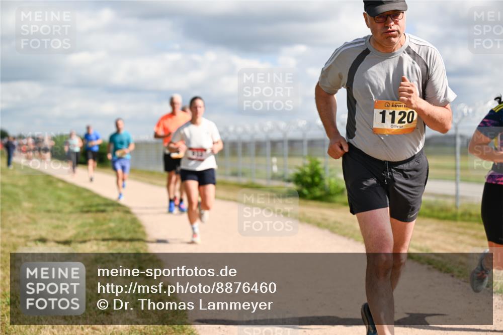 14.09.2025 - Airport Race Dr. Thomas Lammeyer http://msf.ph/oto/8876460 14.09.2025 12:21:16 Laufen 1120 meine-sportfotos.de