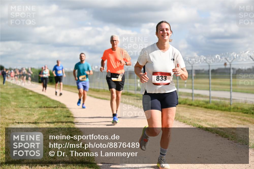 14.09.2025 - Airport Race Dr. Thomas Lammeyer http://msf.ph/oto/8876489 14.09.2025 12:21:18 Laufen 833 meine-sportfotos.de