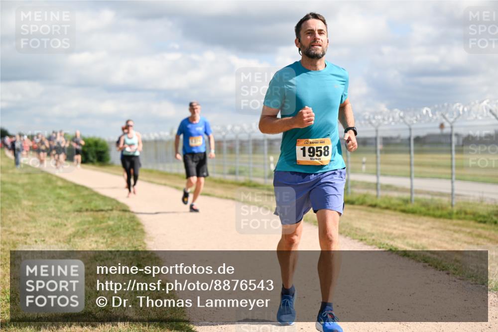 14.09.2025 - Airport Race Dr. Thomas Lammeyer http://msf.ph/oto/8876543 14.09.2025 12:21:21 Laufen 1958 meine-sportfotos.de