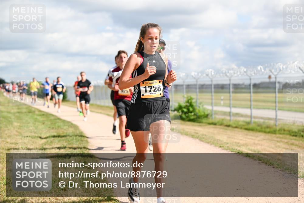 14.09.2025 - Airport Race Dr. Thomas Lammeyer http://msf.ph/oto/8876729 14.09.2025 12:21:36 Laufen 1728 meine-sportfotos.de